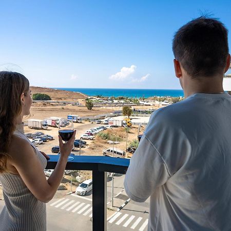 Hi-Yam Seaview Apartments & Suites - יש ממ"ד Bat Jám Kültér fotó