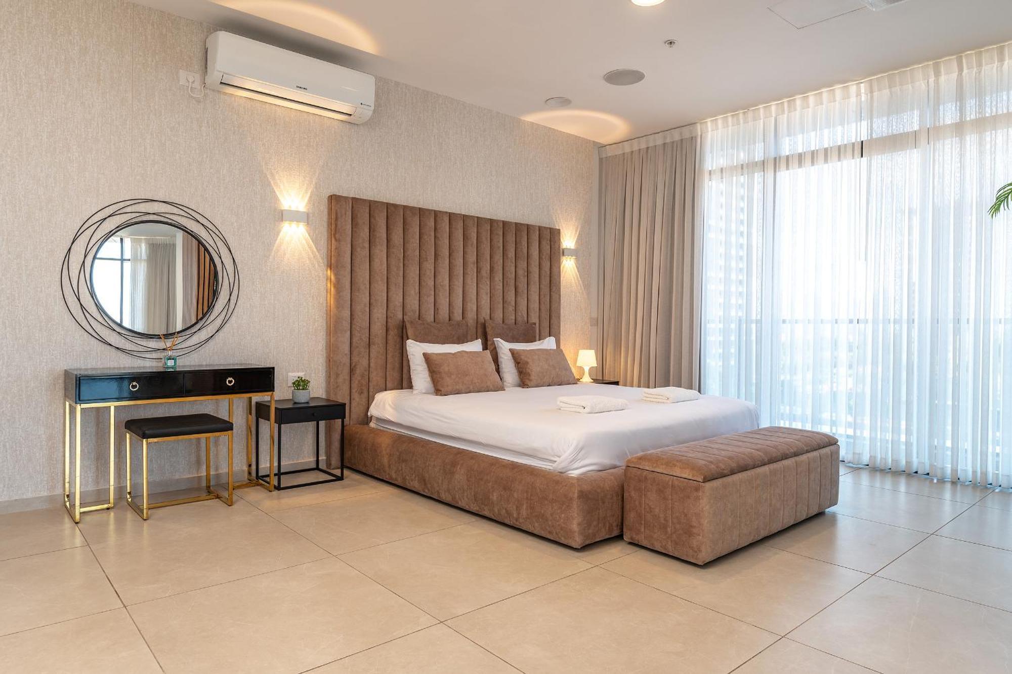 Hi-Yam Seaview Apartments & Suites - יש ממ"ד Bat Jám Kültér fotó