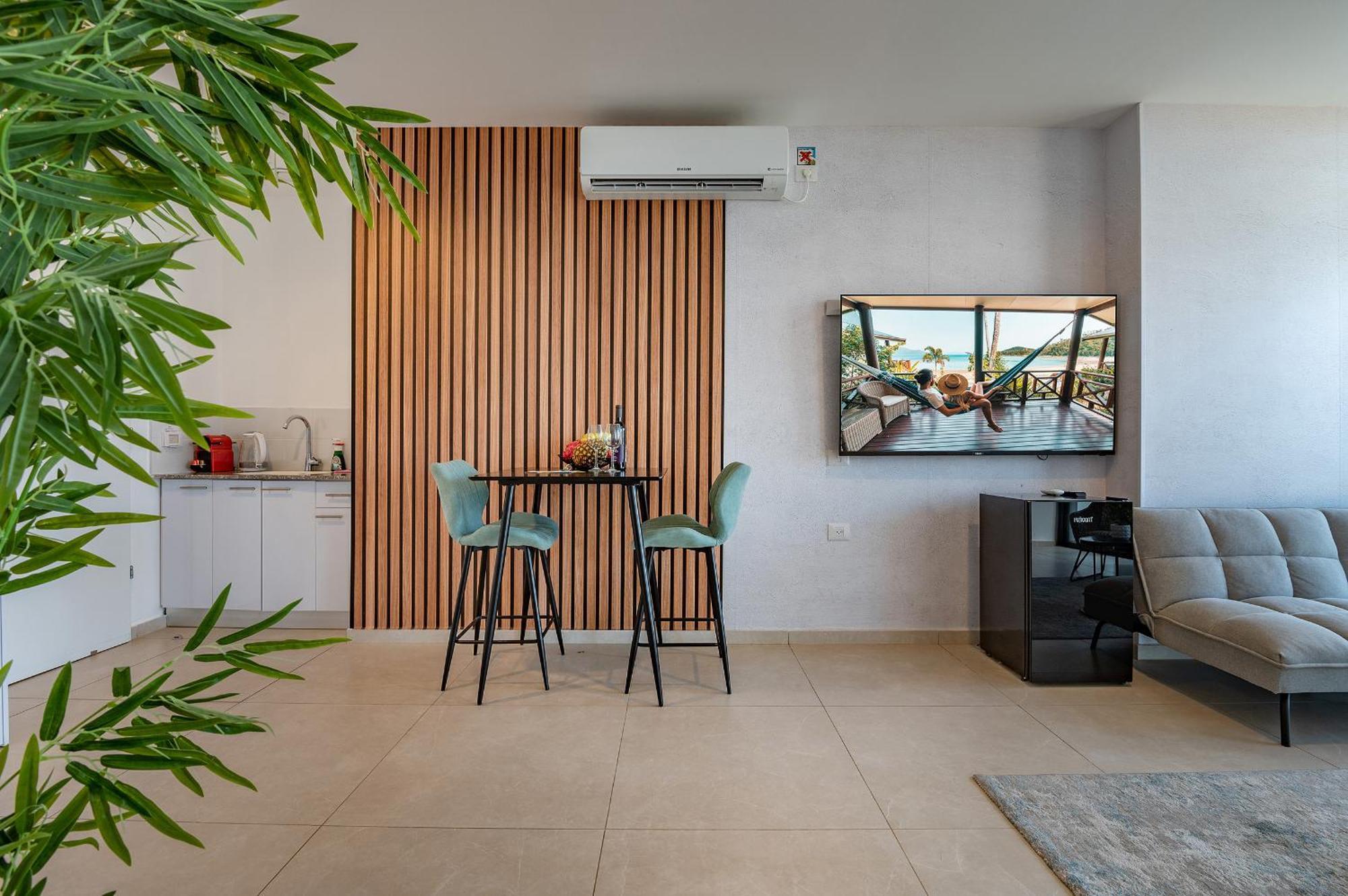 Hi-Yam Seaview Apartments & Suites - יש ממ"ד Bat Jám Szoba fotó
