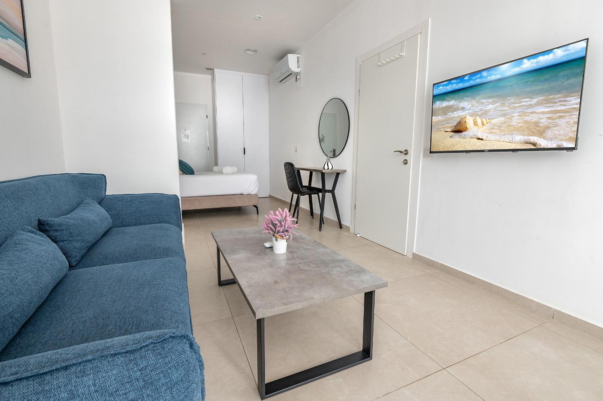 Hi-Yam Seaview Apartments & Suites - יש ממ"ד Bat Jám Szoba fotó